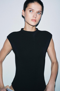 ZARA БОДИ С ВЫРЕЗАМИ ИЗ ЭЛАСТИЧНОЙ ТКАНИ, ЧЕРНЫЙ