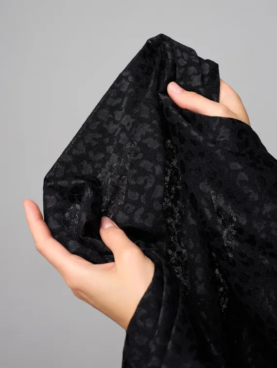 Ткань сетка эластичная, дизайн леопард, глянец, Турция, черный 170