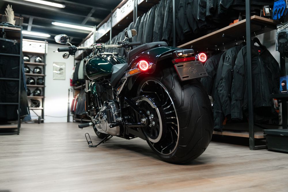 Breakout 117 Alpine Green, 2024 Пробег: 1 км