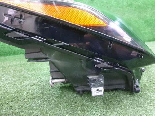 Фара правая Lexus NX 1 (2017-2021) LED