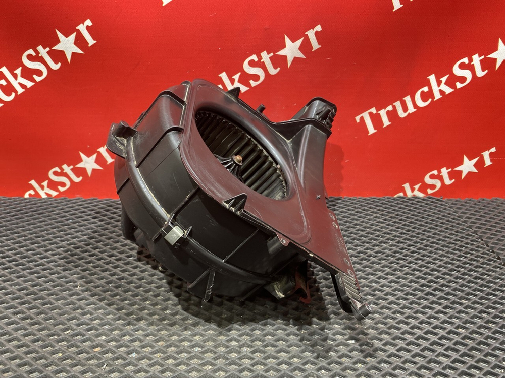 Моторчик отопителя