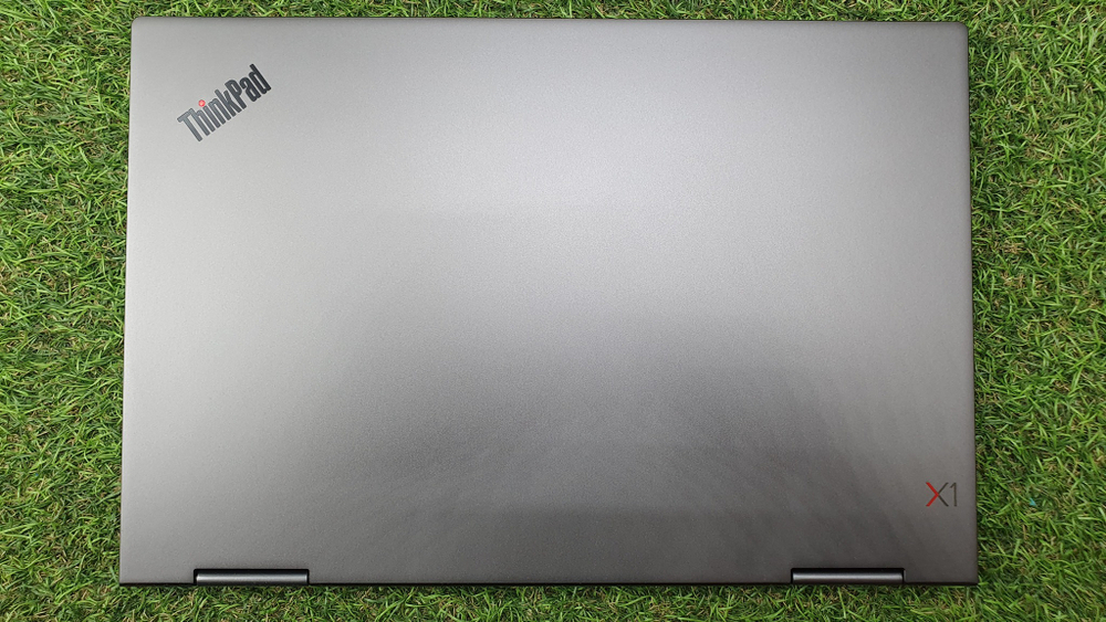 Lenovo ThinkPad X1 Yoga Gen 4