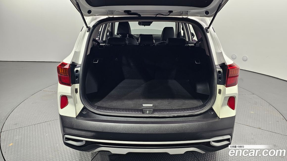Kia Seltos Дизель 1.6 2WD (09.2019)