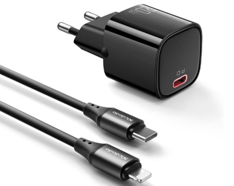 McDodo CH-4040 20W GaN PD Fast Charger Kit USB-C to lightning cable (Черное)