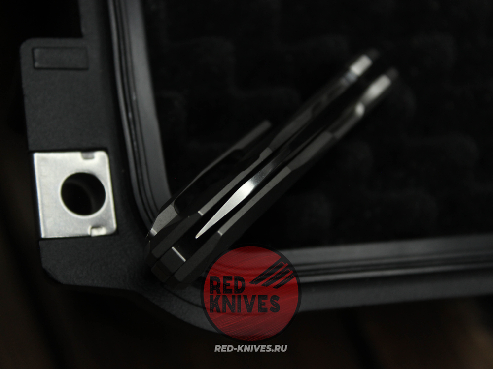 Нож Spyderco Techno 3 - титановая рукоять с сухарем