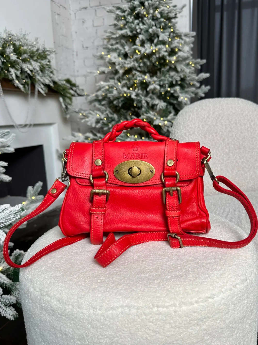 Женская сумка-сэтчел из натуральной винтажной кожи красного цвета