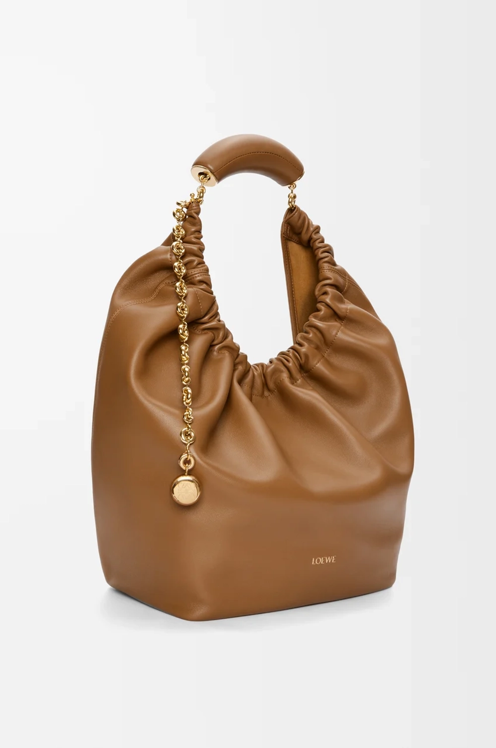 Loewe Средняя сумка-мешок Squeeze из мягкой кожи ягненка наппа, светло-коричневый