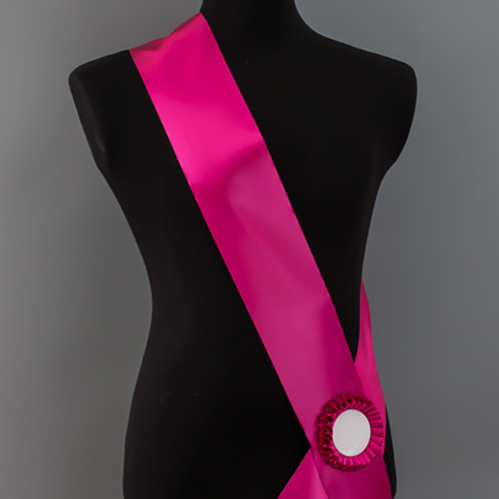 Лента наградная для конкурса красоты С НАНЕСЕНИЕМ. Цвет ленты ФУКСИЯ. Крепление розетка с лого.