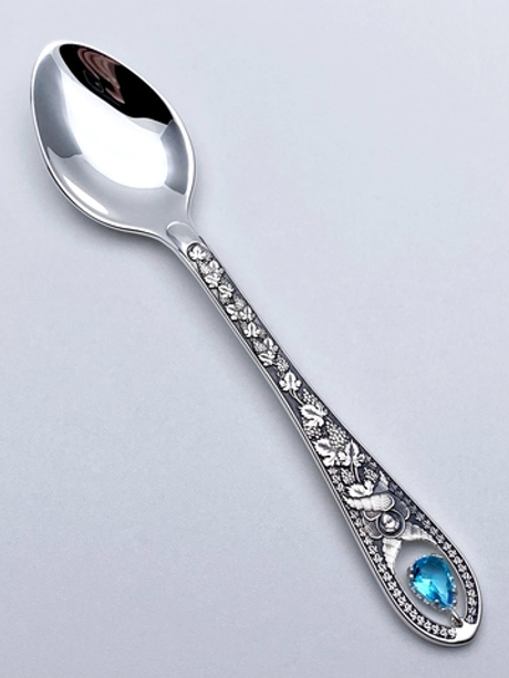 Ложка из серебра /Частичное чернение/С камнями/Серафим