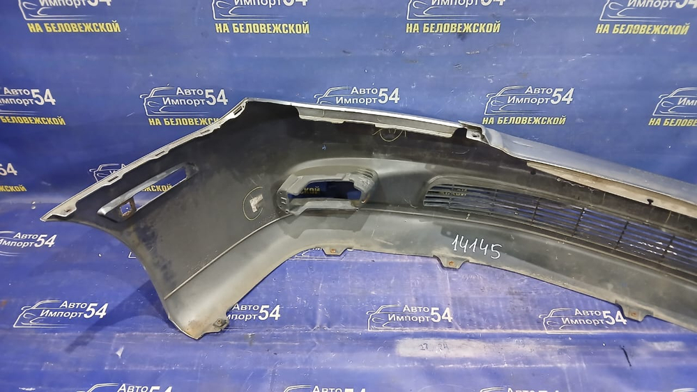 Бампер передний TOYOTA WINDOM 2001-2004