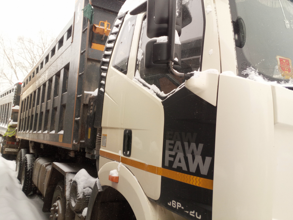 FAW J6 8x4 Самосвал СА3310Р66K24T4E5 (Дизельный, 11,1 л, 420 л.с., МТ)