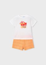 футболка с шортами