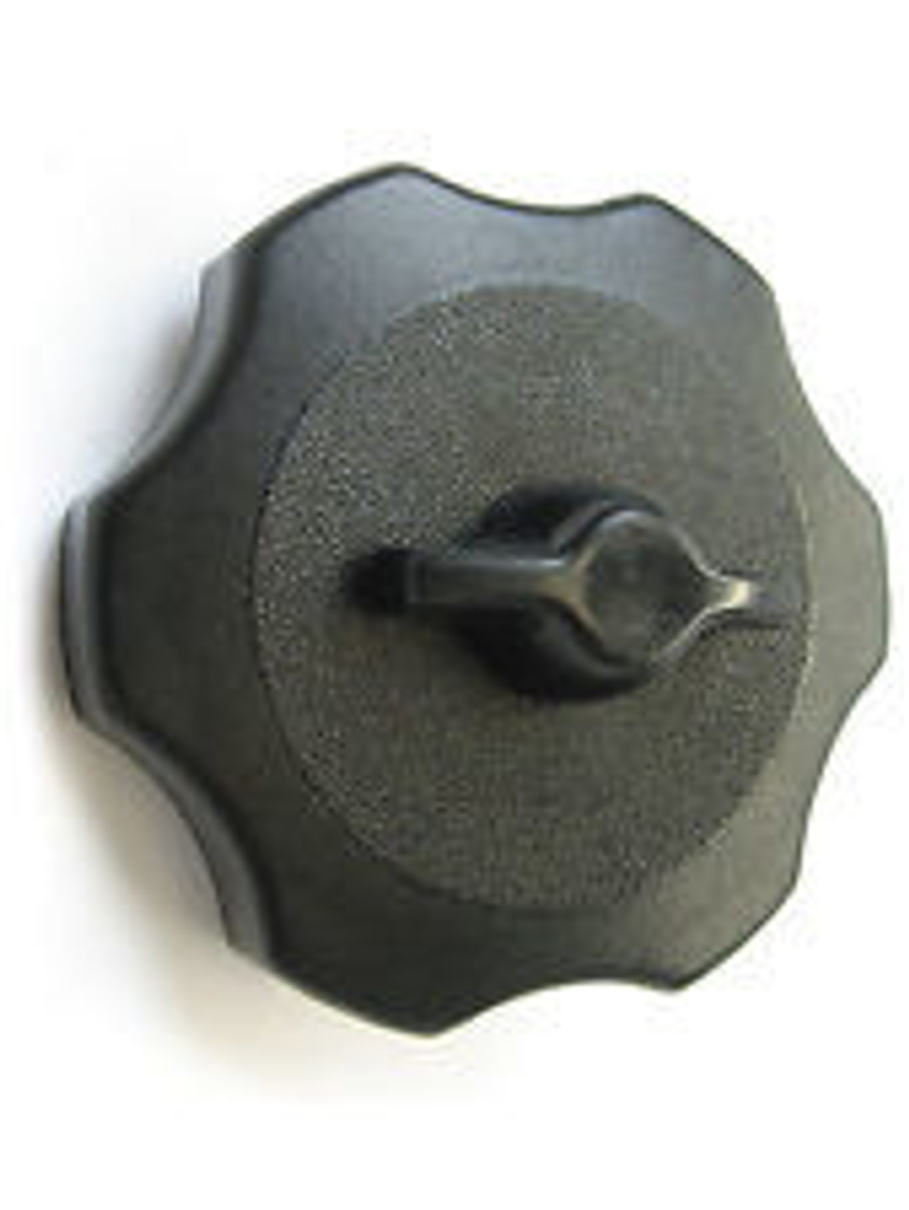 Крышка бензобака Suzuki DT4/DT 5