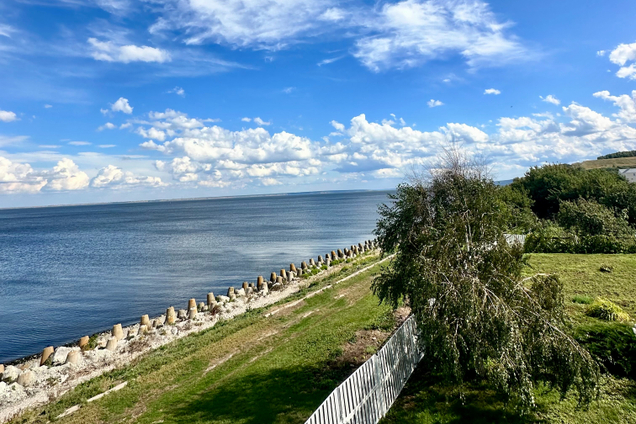 Волга и горы у вас за окном