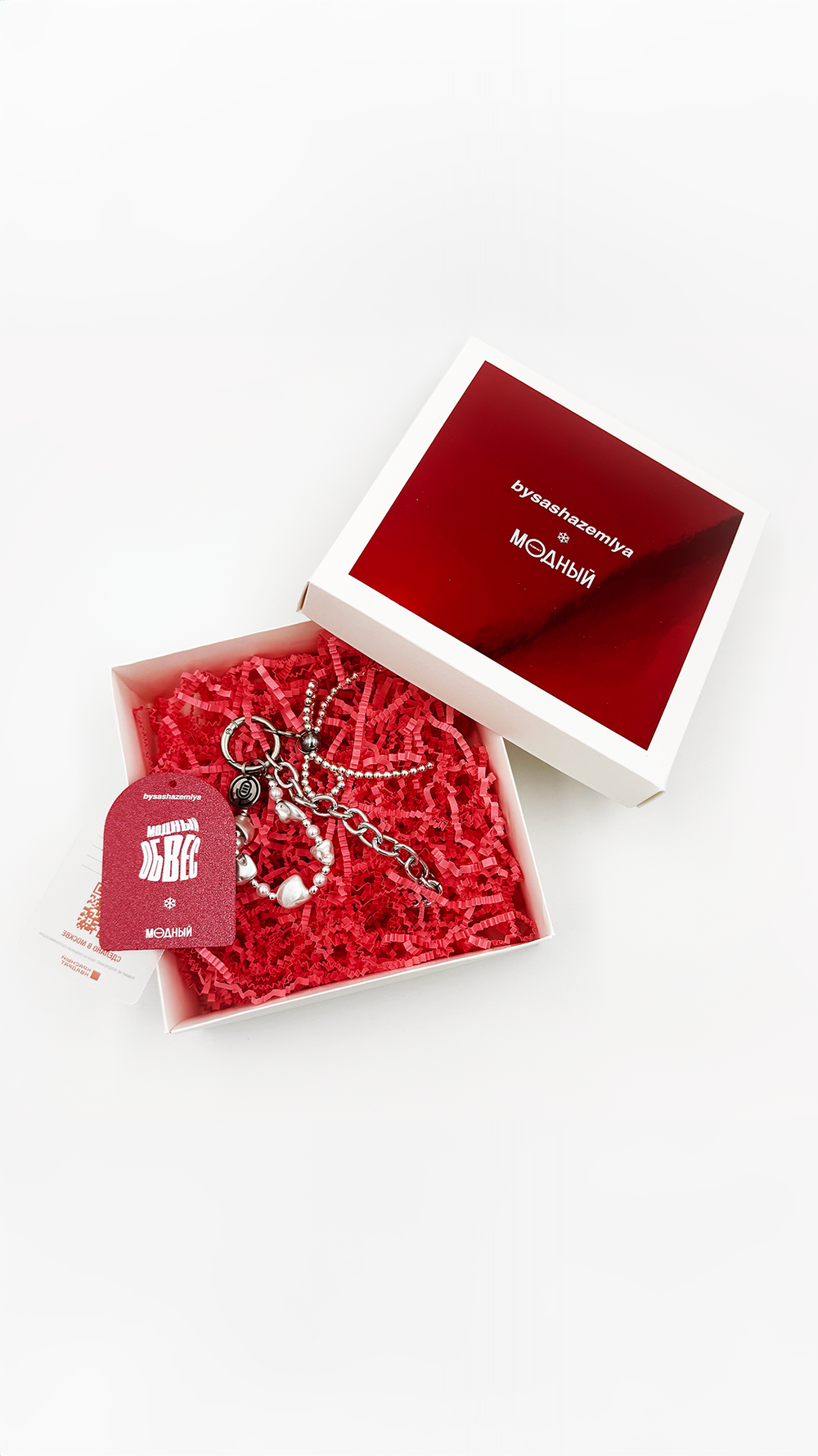 подвеска на сумку «жемчужный бант»