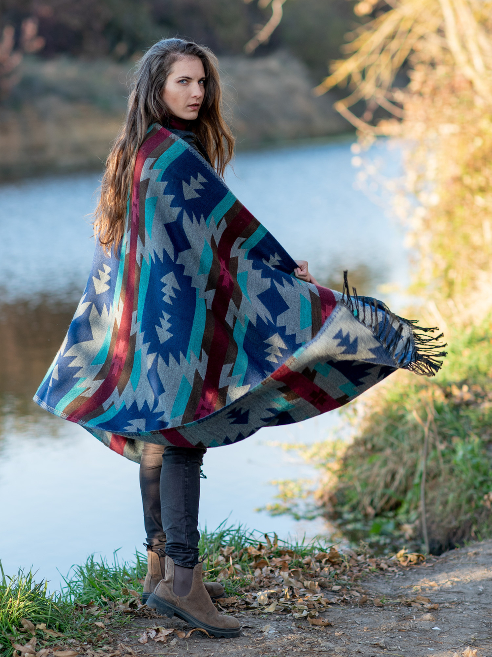 Шарф теплый с орнаментом Навахо