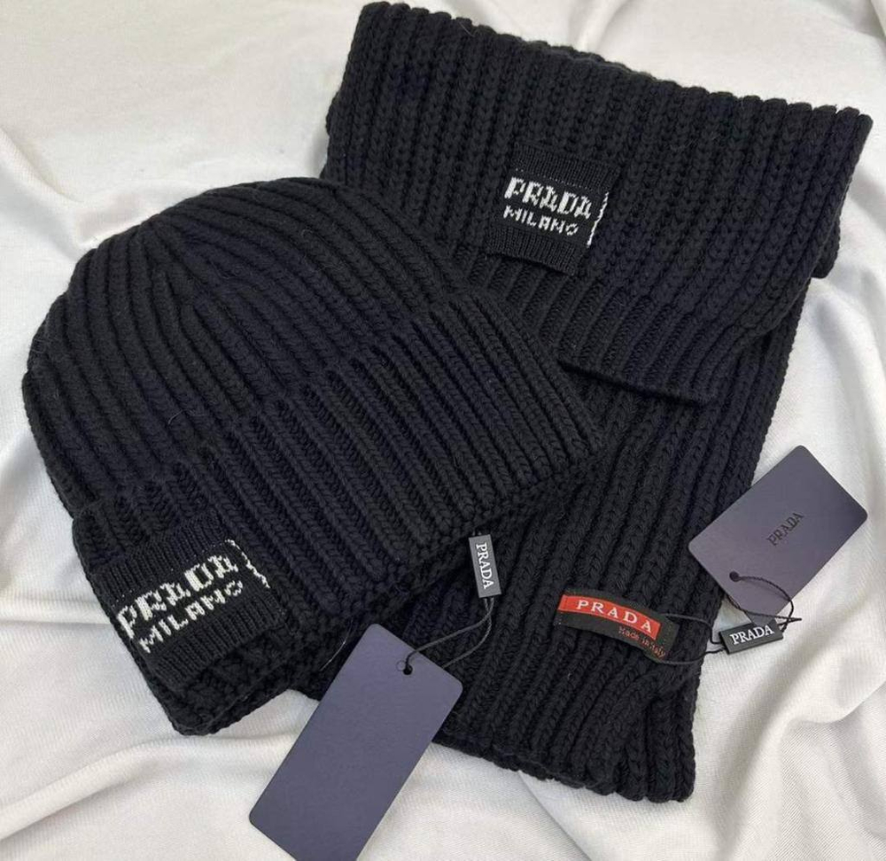 Комплект шапка и шарф Prada, арт. 463851997