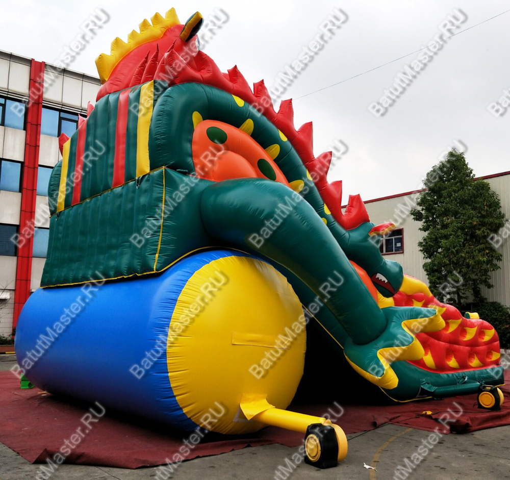Надувной батут-горка "Трёхглавый змей", 10*5*7 м