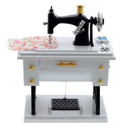 GAEM Изделие декоративное "Швейная машинка" (музык.), L16 W10 H20 см