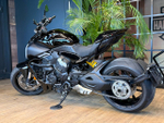 Ducati Diavel V4 (2025) + Akrapovic Titanium