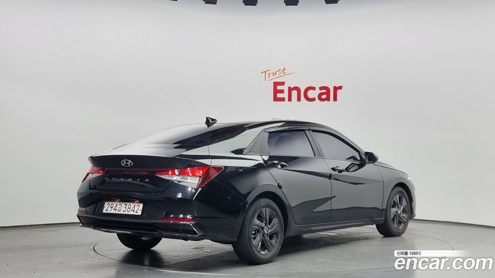 Hyundai Avante Hybrid (CN7) Smart (03.2021)