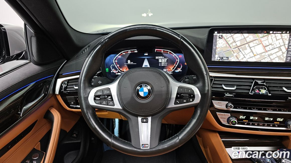 BMW 5 Series (G30) 520i M Sports (02.2022)