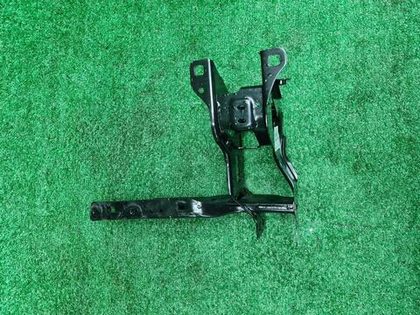 Кронштейн фары левый BMW Z4 G29 (2018-н.в.)