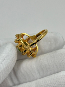 Кольцо с зелёным кабошоном