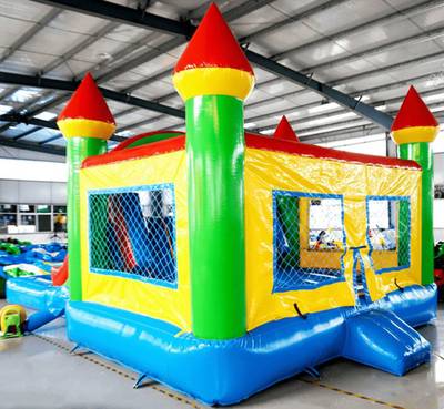 Батут с бассейном "Домик с бассейном" 7*4*3 м