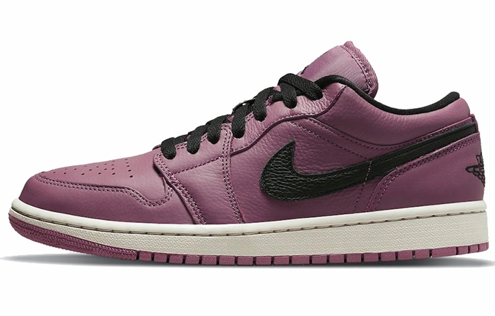 Кроссовки Jordan Air Jordan 1 Low "Magenta" (Женская размерная сетка)