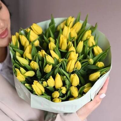 71 жёлтый тюльпан