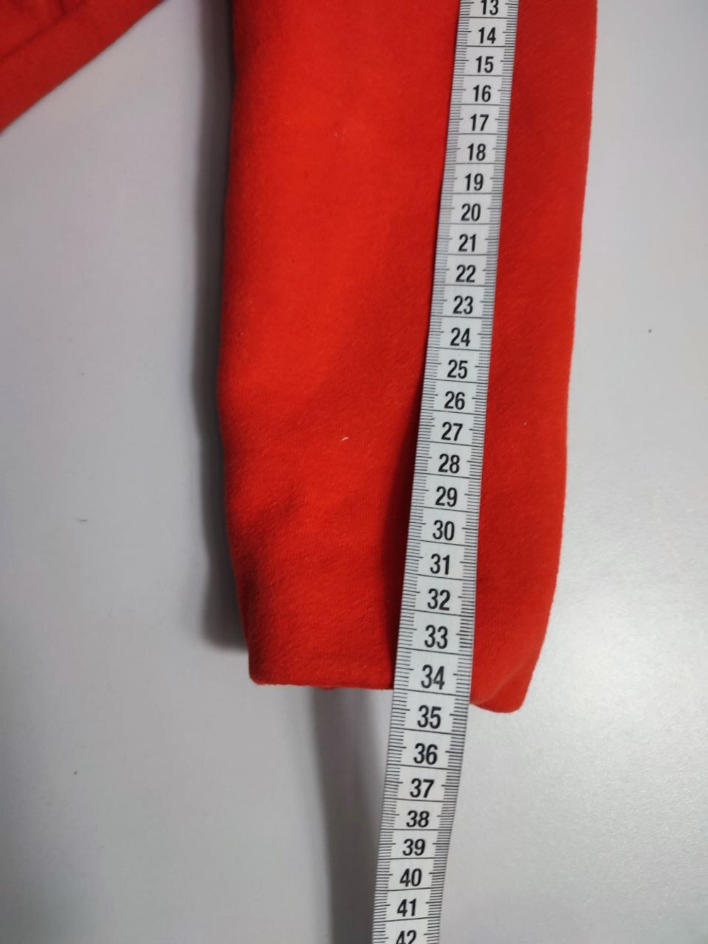 Пальто яркого цвета на 3 года