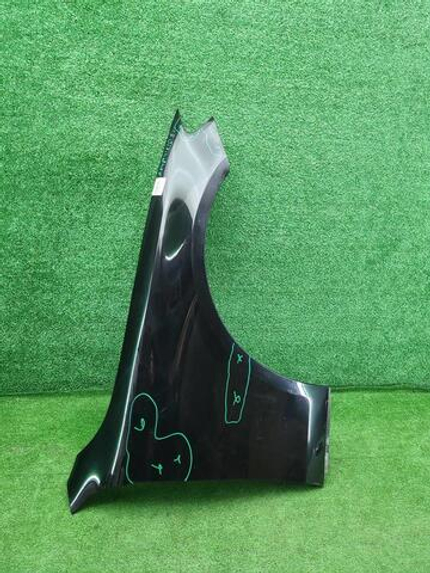 Крыло переднее правое Mercedes E W213 (2016-2023)