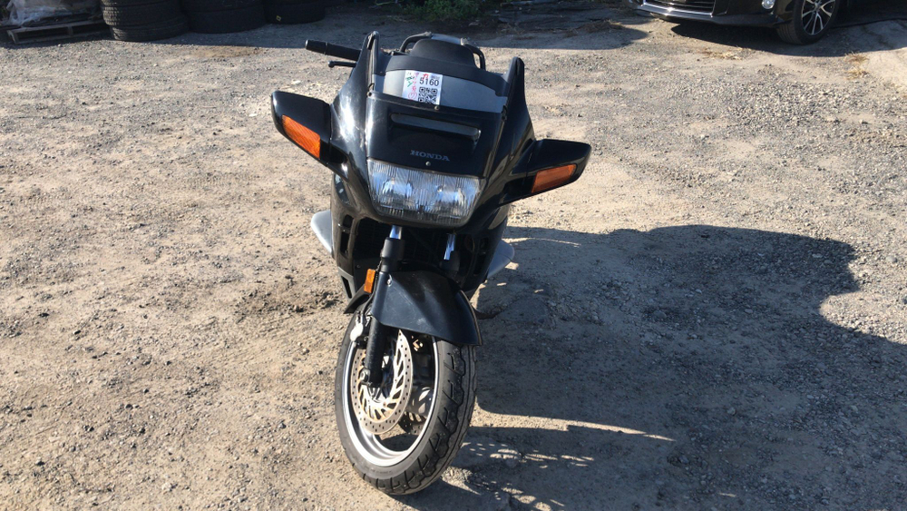 Honda ST 1100 Pan European  JH2SC2620RM400027
