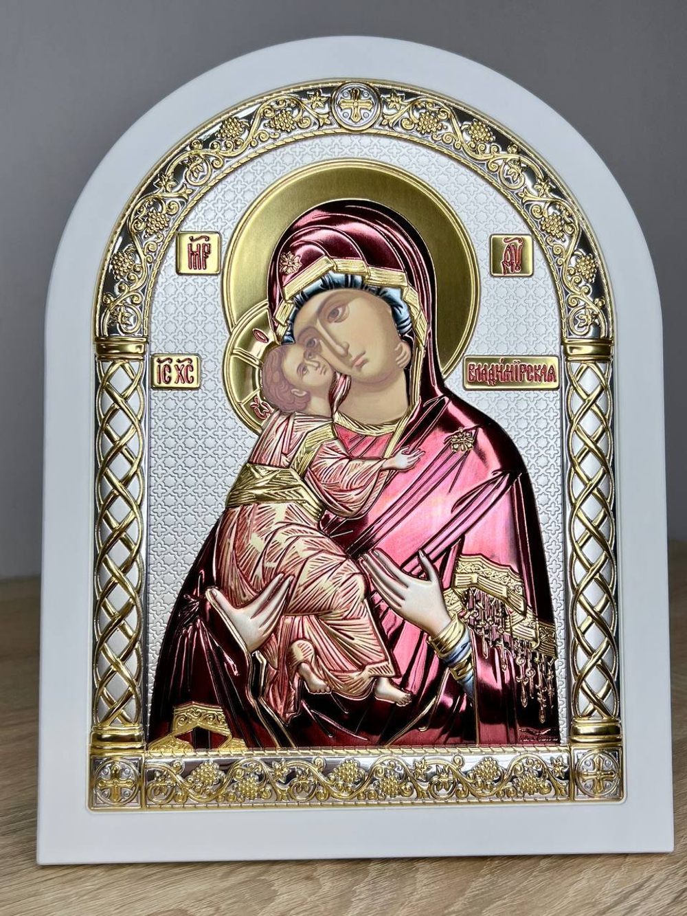 Владимирская БМ, икона арочная, белое дерево, эмаль 206х275