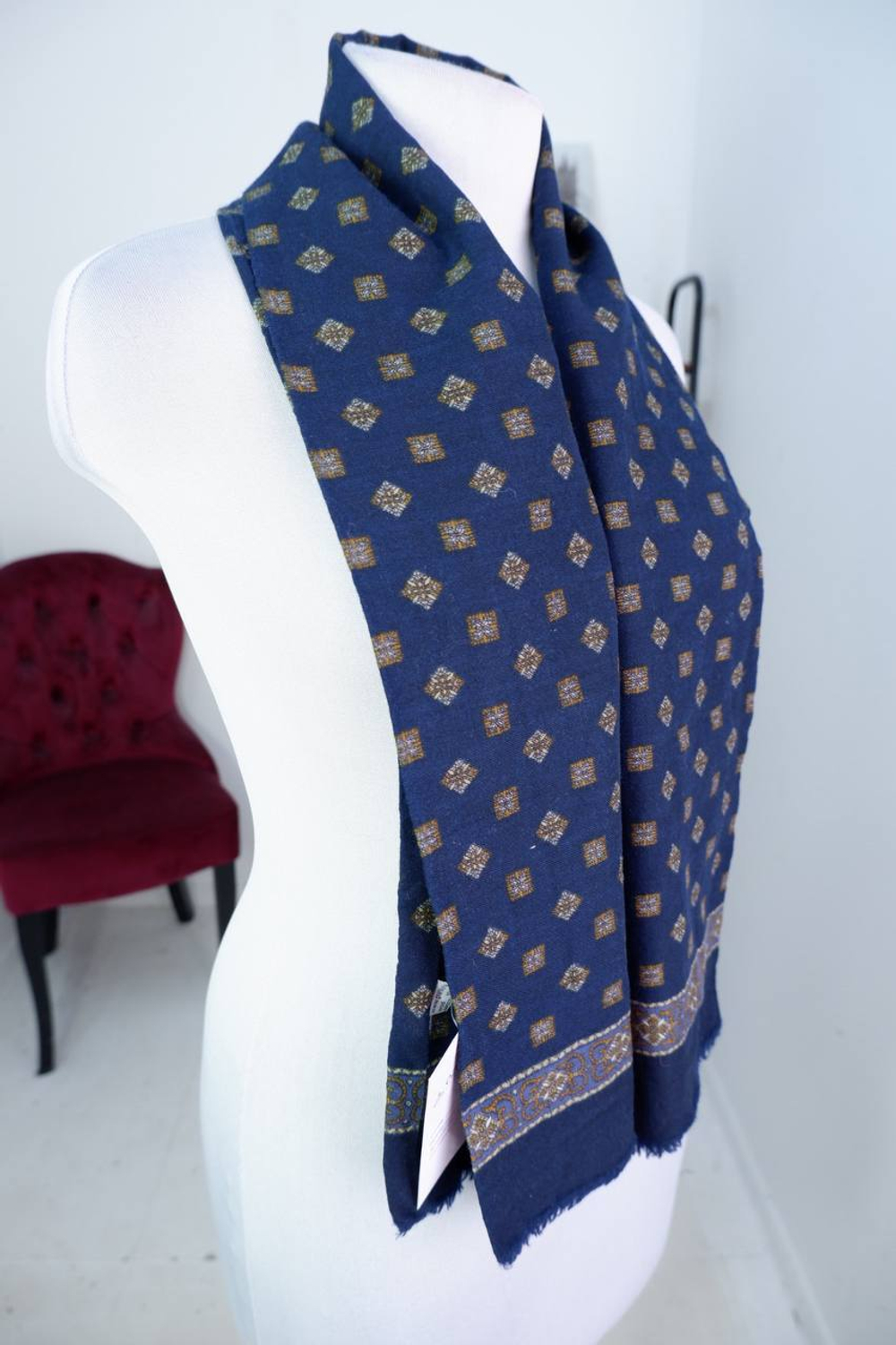 Палантин Platki из шерсти