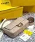 Сумка из кожи Fendi Baguette светло-розовый
