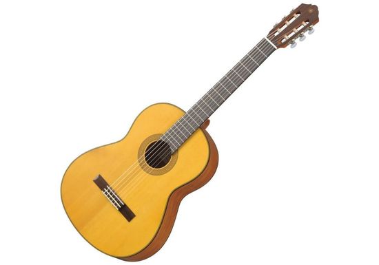 Гитара классическая 4/4 YAMAHA CG122MC