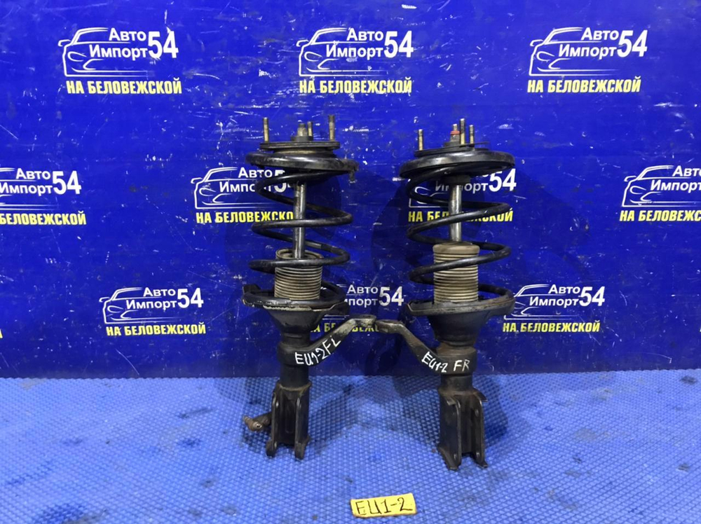 Стойка передняя левая Honda CIVIC 2001