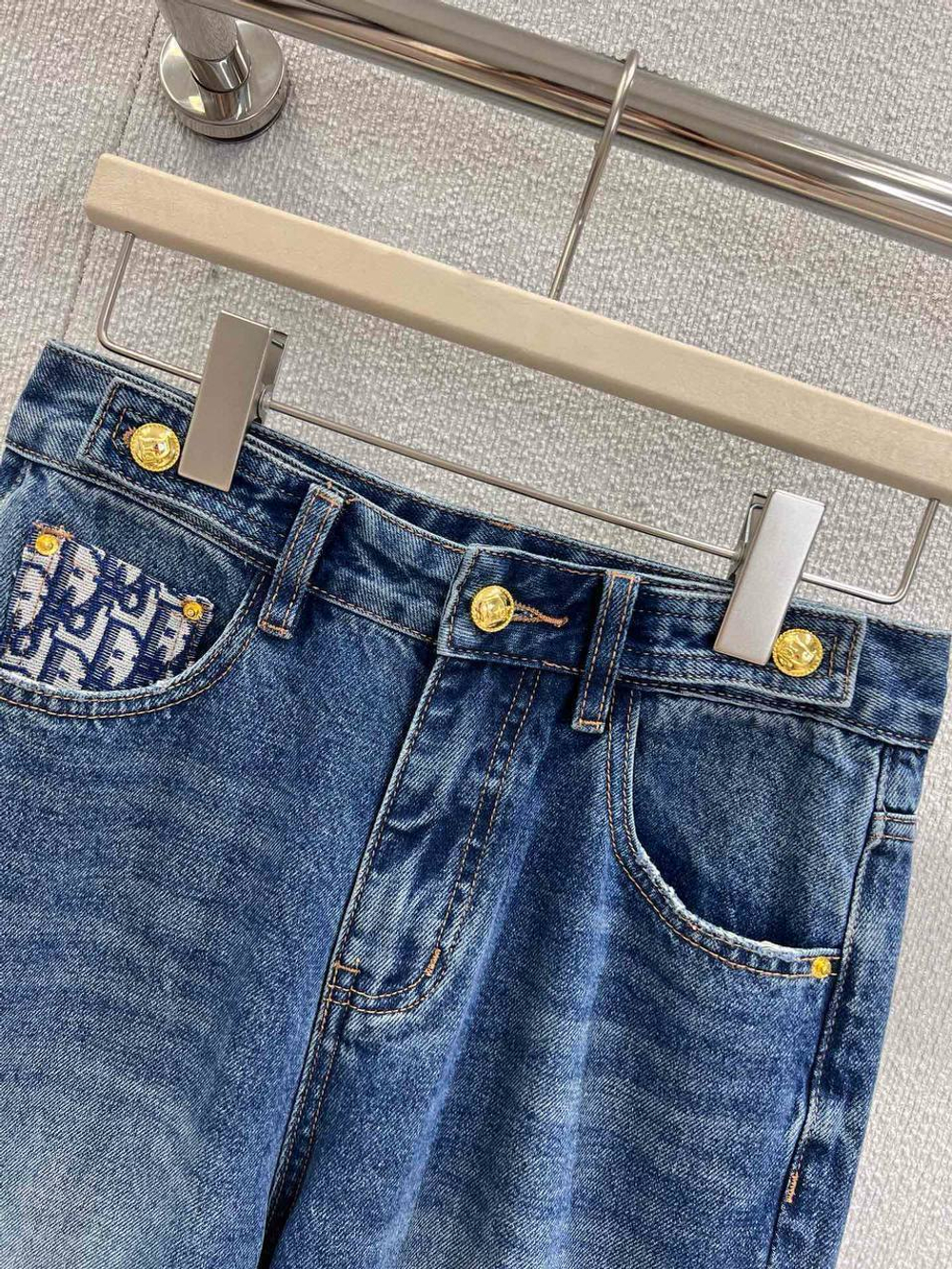 Джинсы Dior