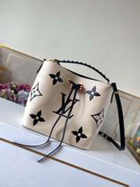 Louis Vuitton NeoNoe MM