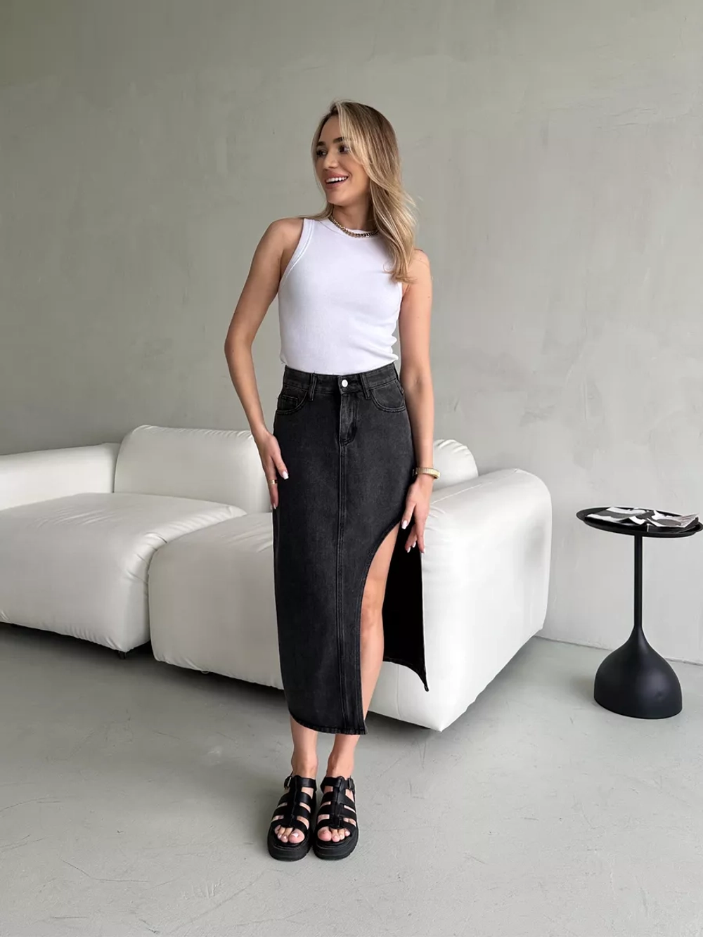 Юбка джинсовая миди карандаш с разрезом