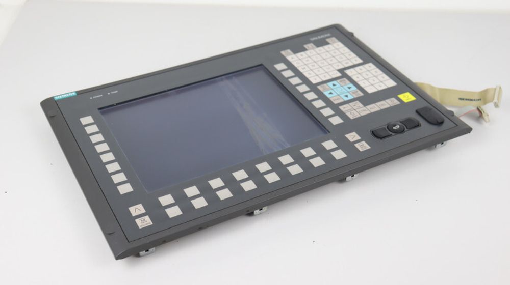 SIEMENS 6FC5203-0AF02-0AA0