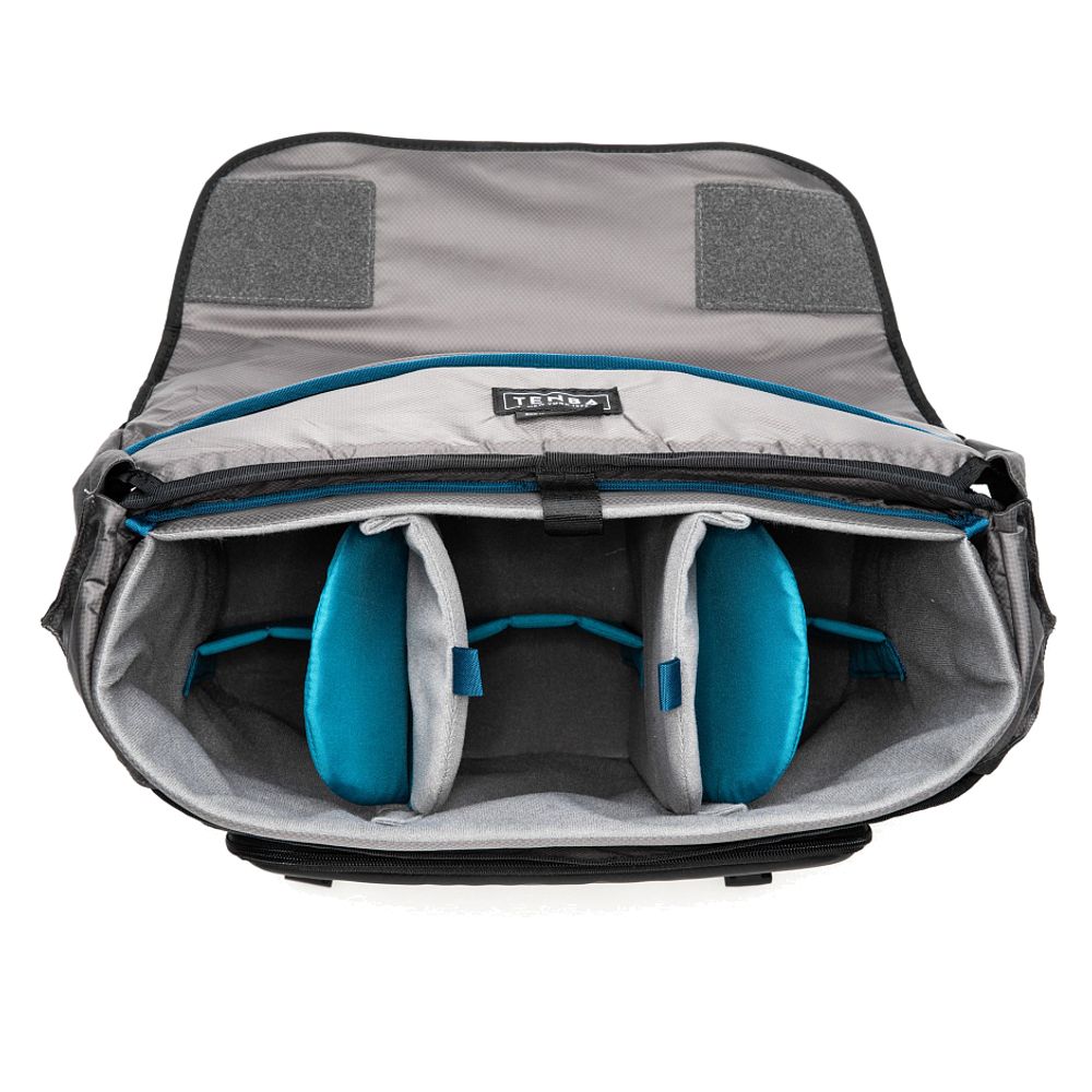 Tenba DNA Messenger 16 DSLR Black