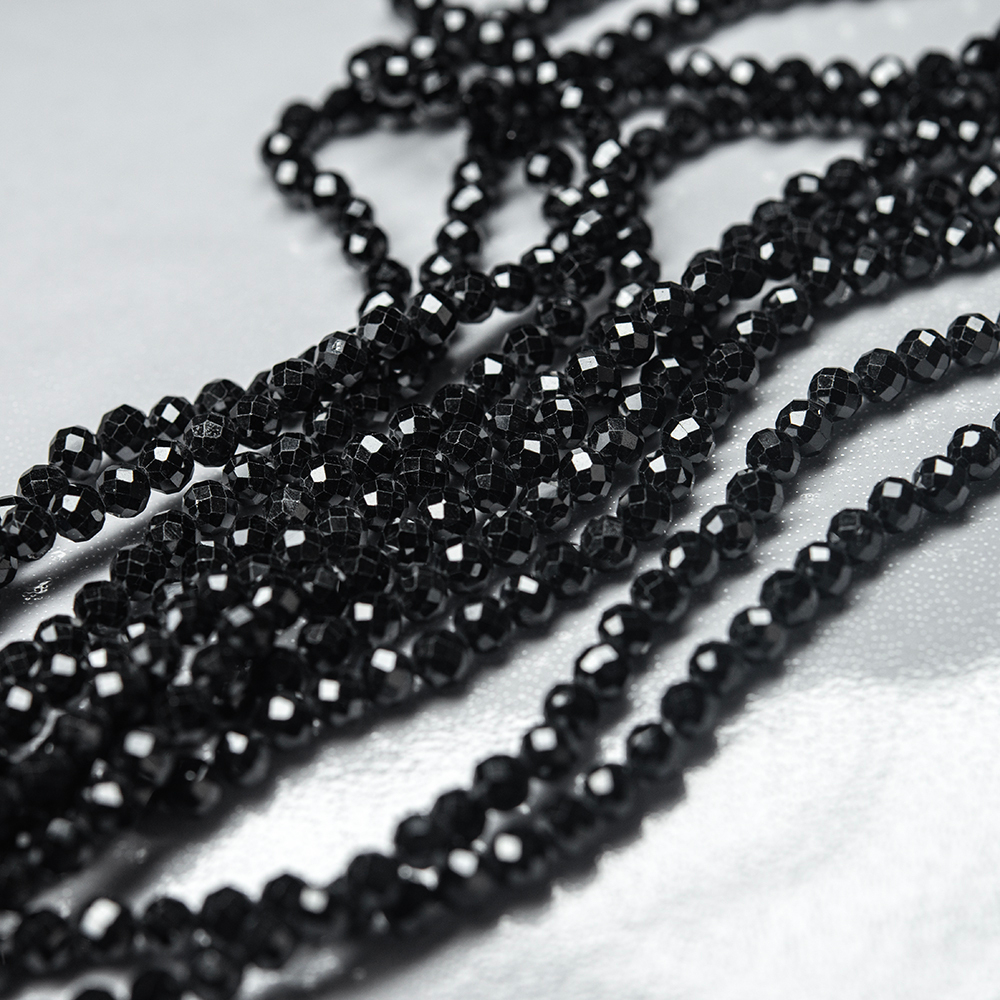 Фианиты, оттенок "Noir", 4мм шар, микроогранка