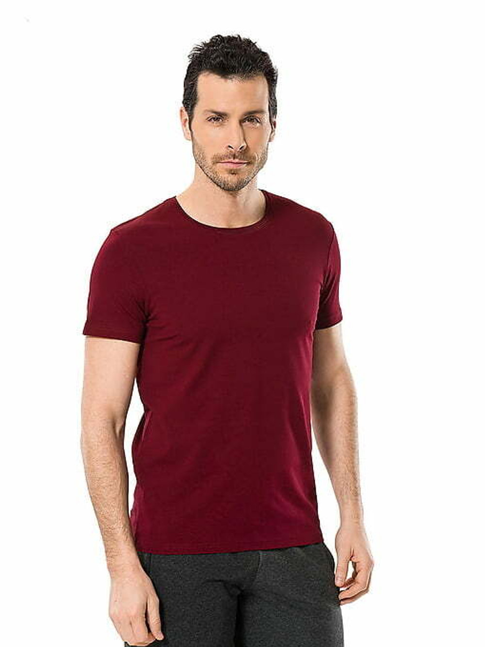 Футболка мужская с круглым вырезом бордовый