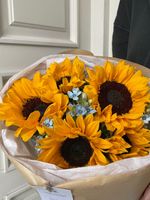 Букет из подсолнухов