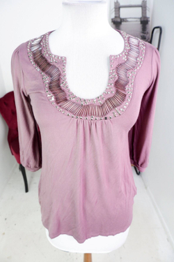 Блузка Daina с декором, маркировка S, визуально на 44 размер