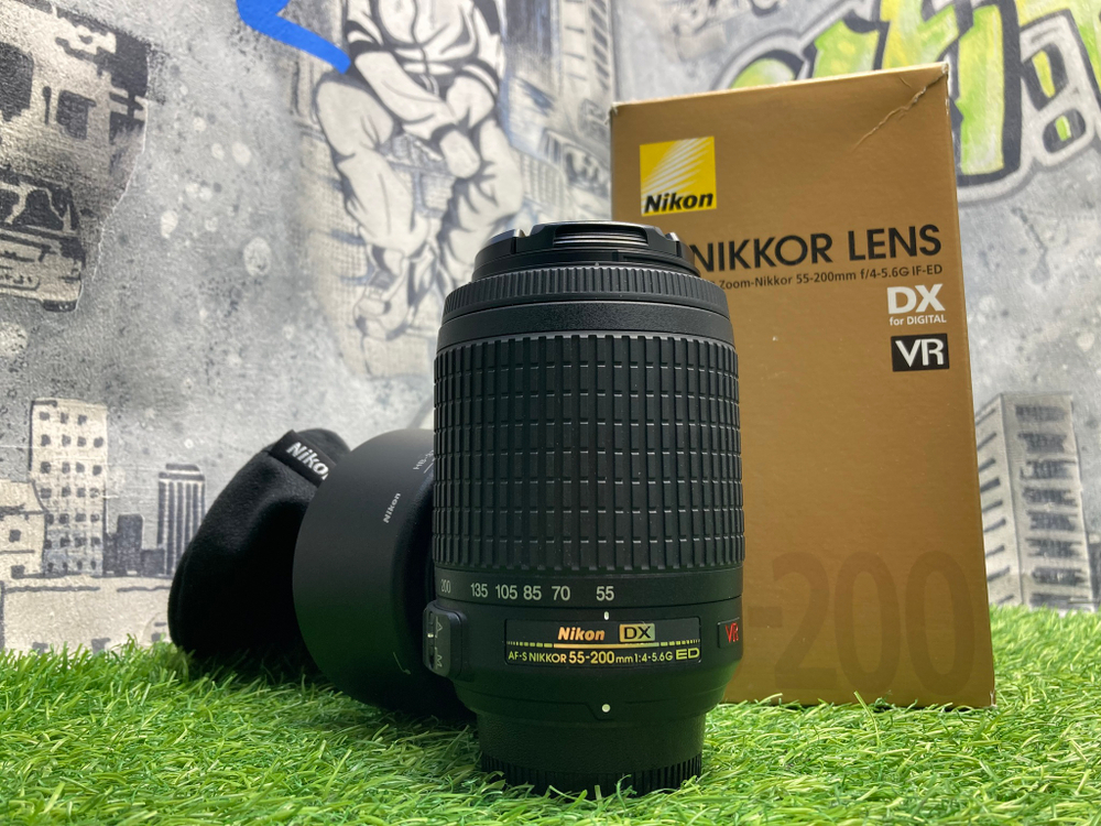 Nikon 55-200mm 4-5.6G AF-S DX VR IF-ED