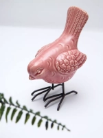 Статуэтки для интерьера на полку